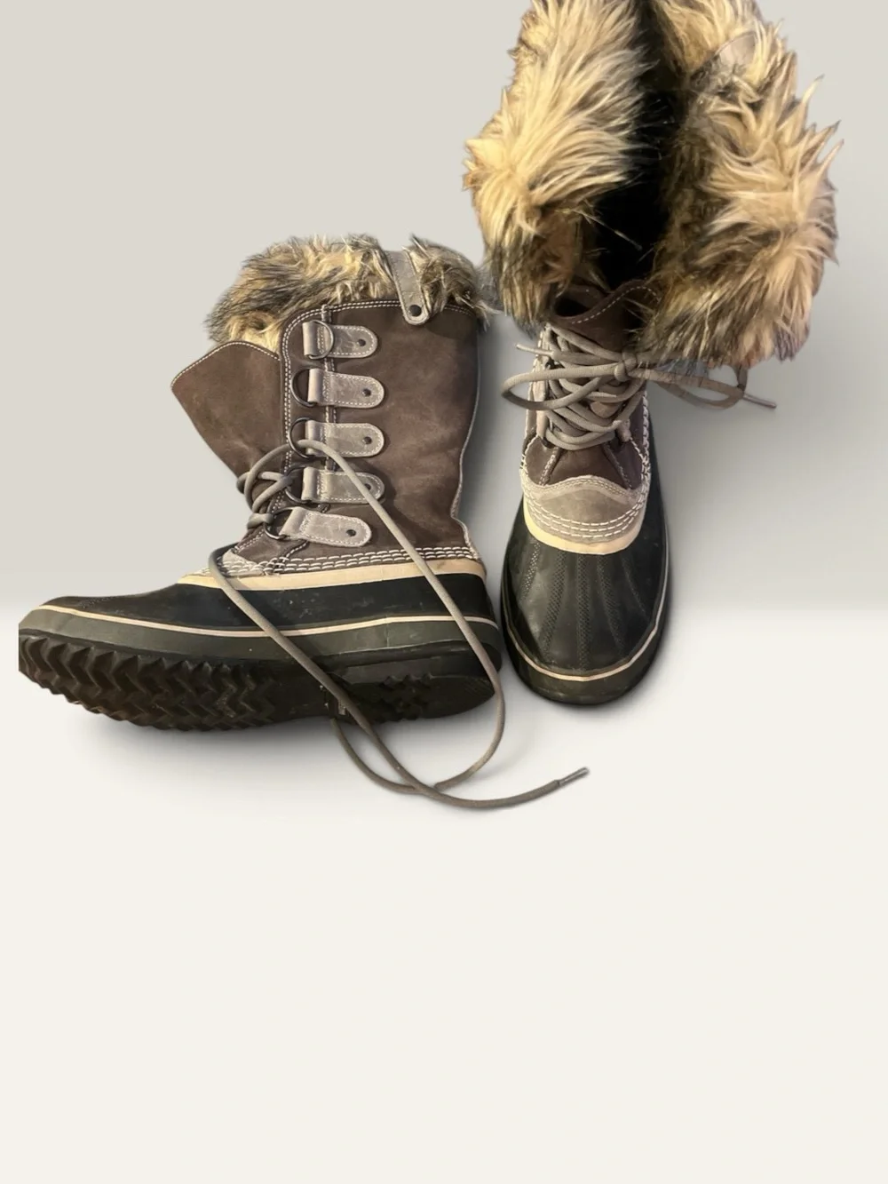 Sorel Joan of Artic Brown Faux-Fur Winter Lace-Up Boots Size 9 Women’s GUC!